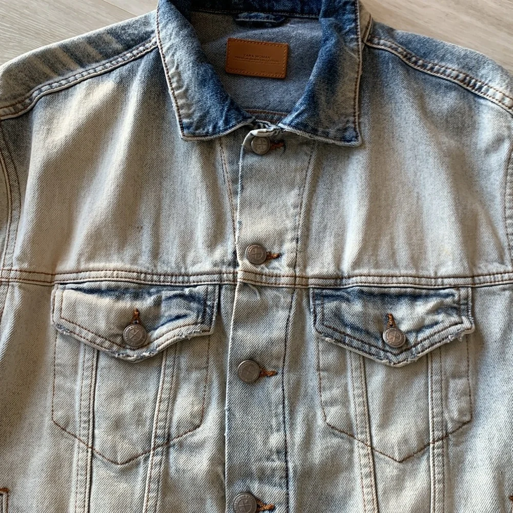 ⚫️ ZARA PREMIUM DENIM GRAFFITI JACKET​ - Picture 4 of 9